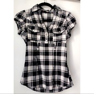 Plaid short sleeve button up/zip up blouse